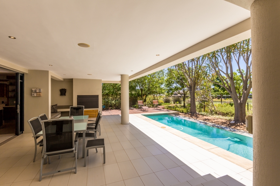 4 Bedroom Property for Sale in Pearl Valley at Val de Vie Western Cape